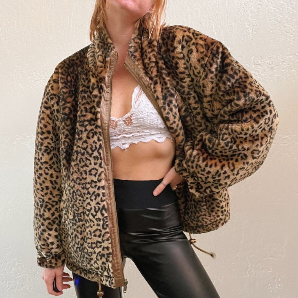 Vintage 1980s/90s Reversible Cheetah Gold Metallic Oversized Zip Up Jacket